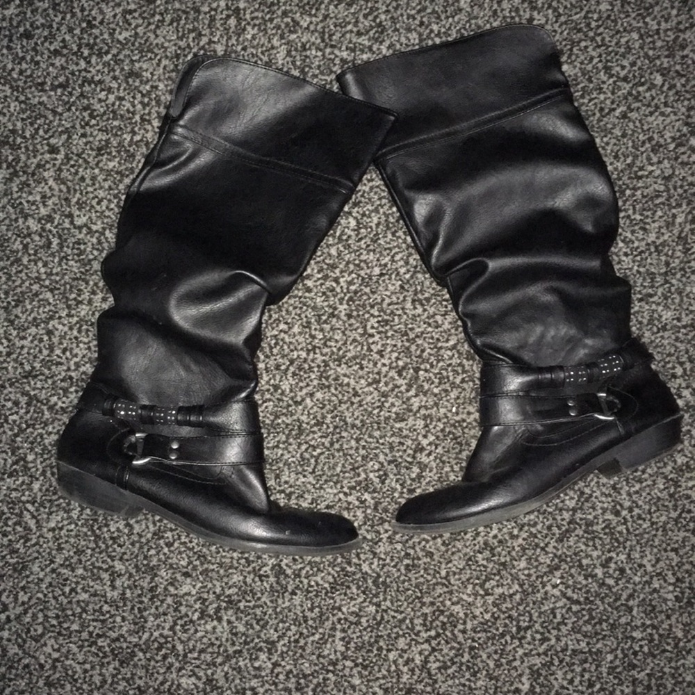 Black calf length boots